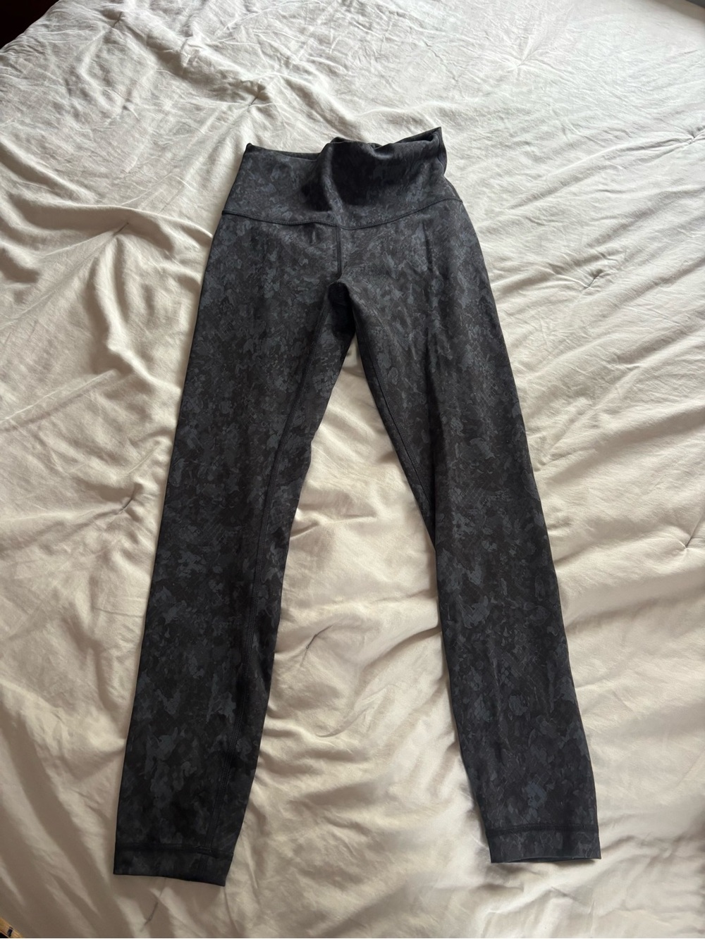 lululemon Wonder Train Black Patterned High-Rise Leggings
